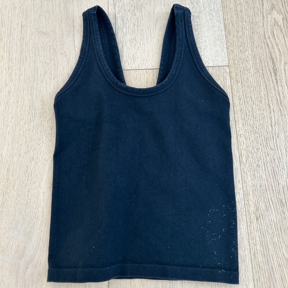 ALO tank top